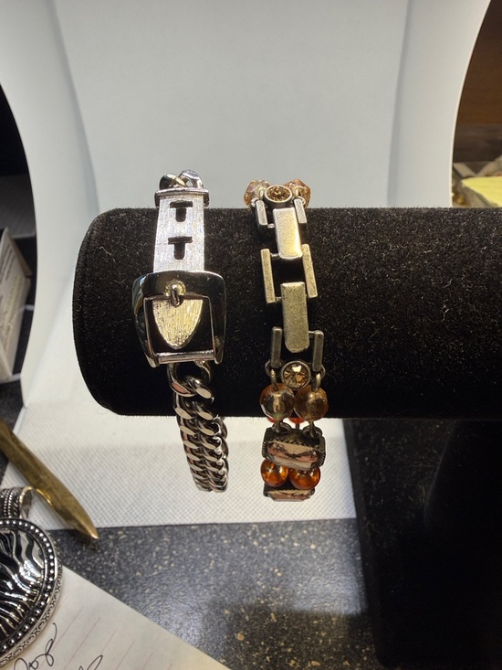 Avon Bracelets Buckle Accent & Beaded Vintage Silver Tone. Both Are Signed. - Picture 9 of 11